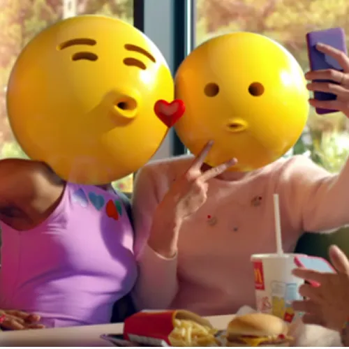 Pazarlamanın Yeni Dili Emojiler :)